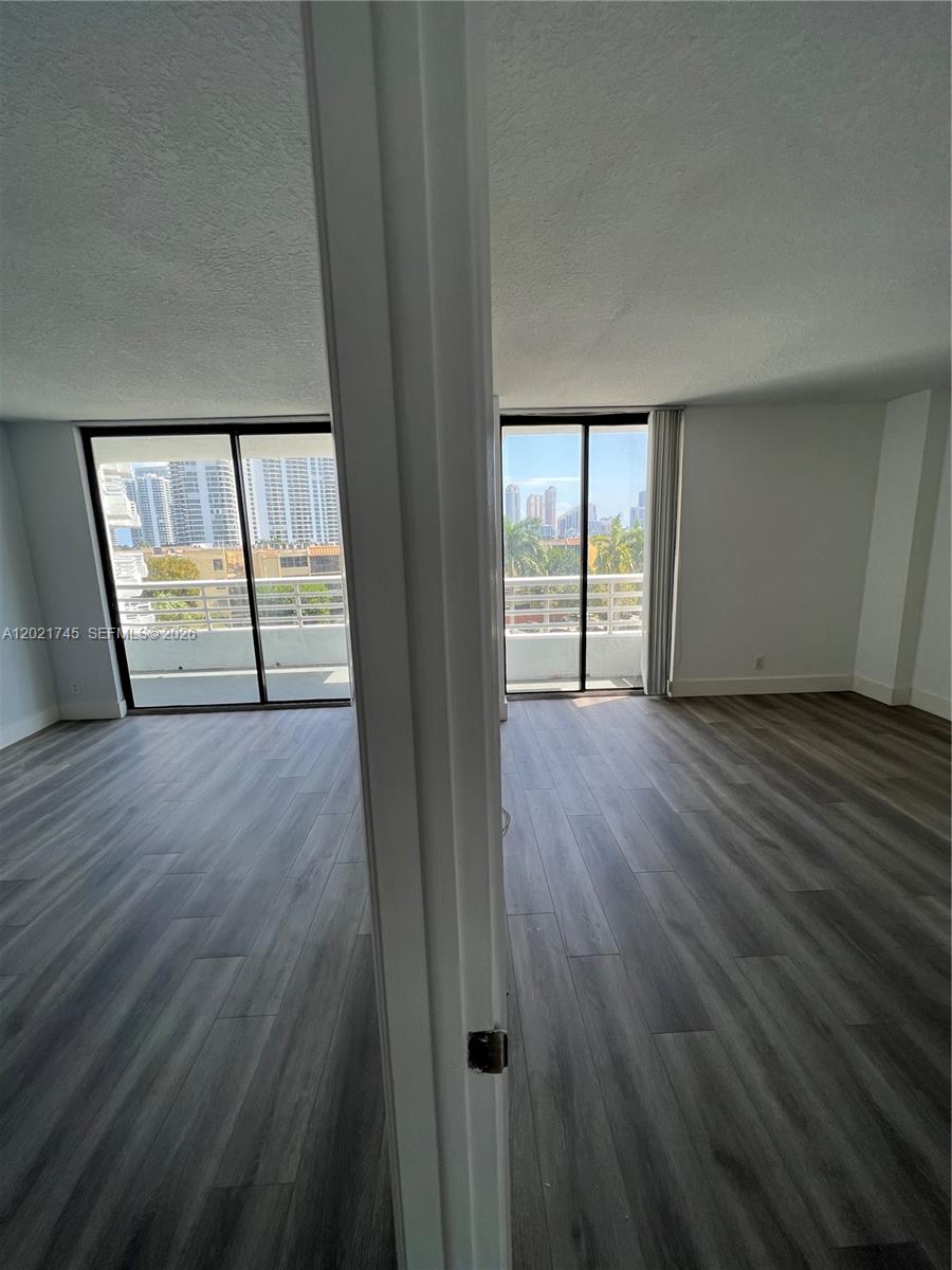 3300 NE 192nd St #616 Aventura, FL 33180