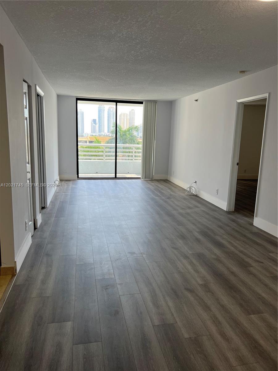 3300 NE 192nd St #616 Aventura, FL 33180