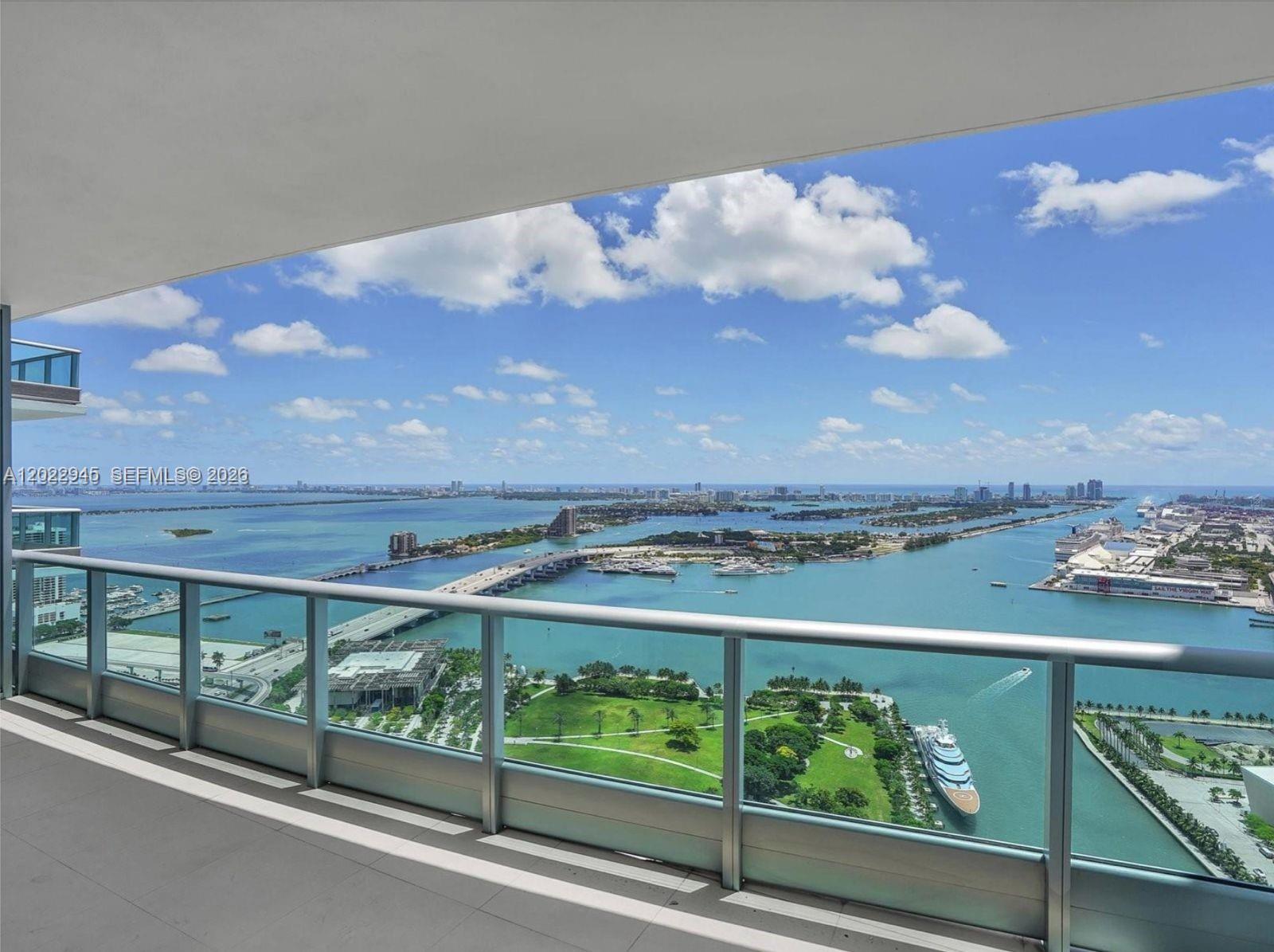 900 Biscayne Blvd #4809