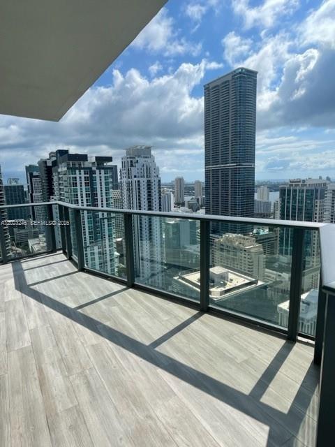 image Dua Miami (SLS Brickell)23