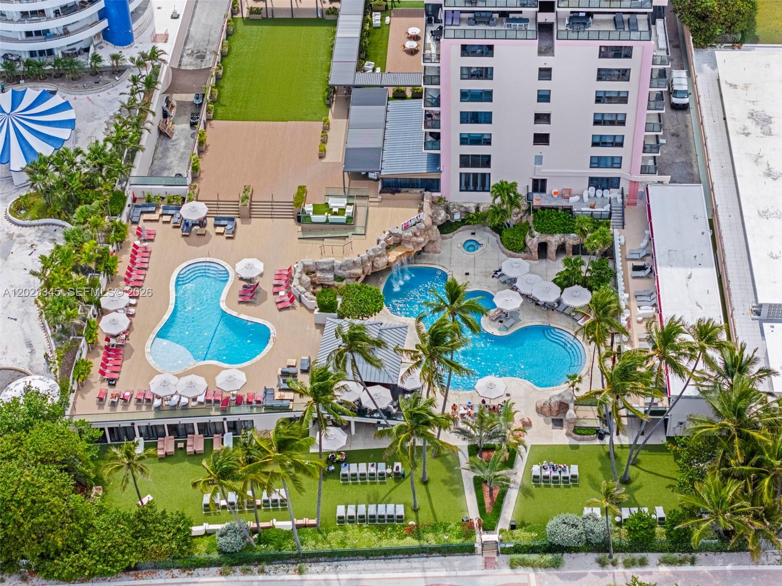 5225 Collins Ave #1509 Miami Beach, FL 33140