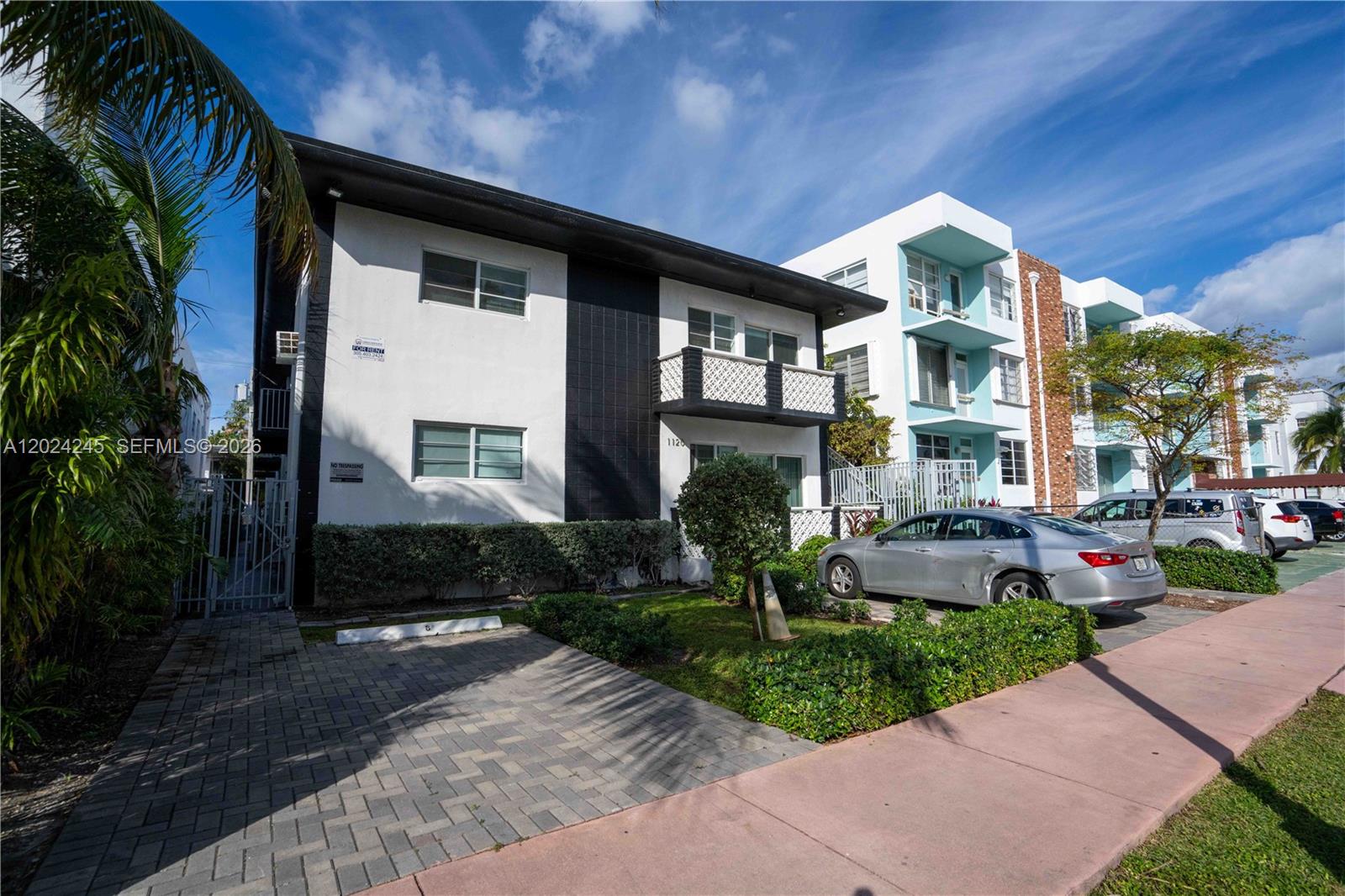 1120 Euclid Ave #6