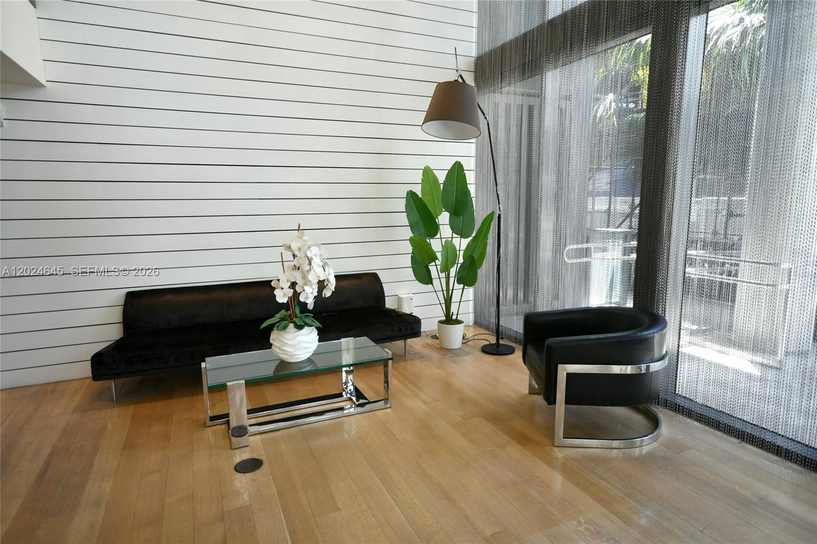 image Cassa Brickell10