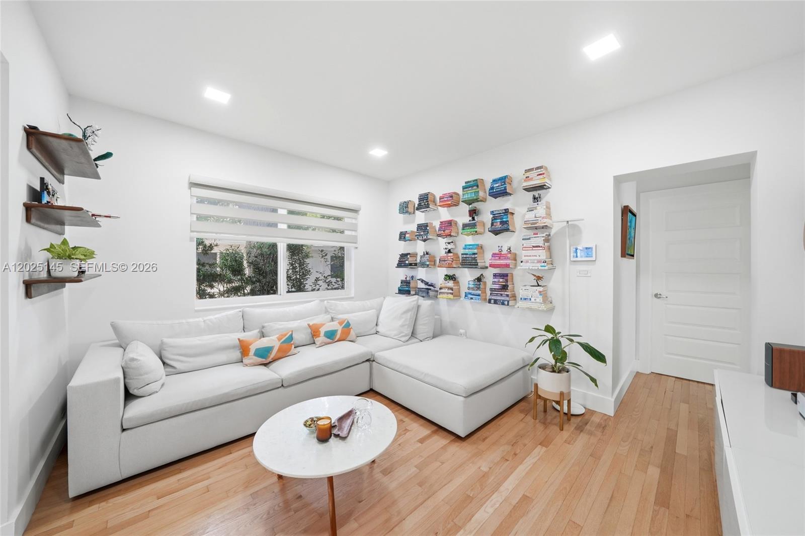 3101 SW 25th Ter Miami, FL 33133