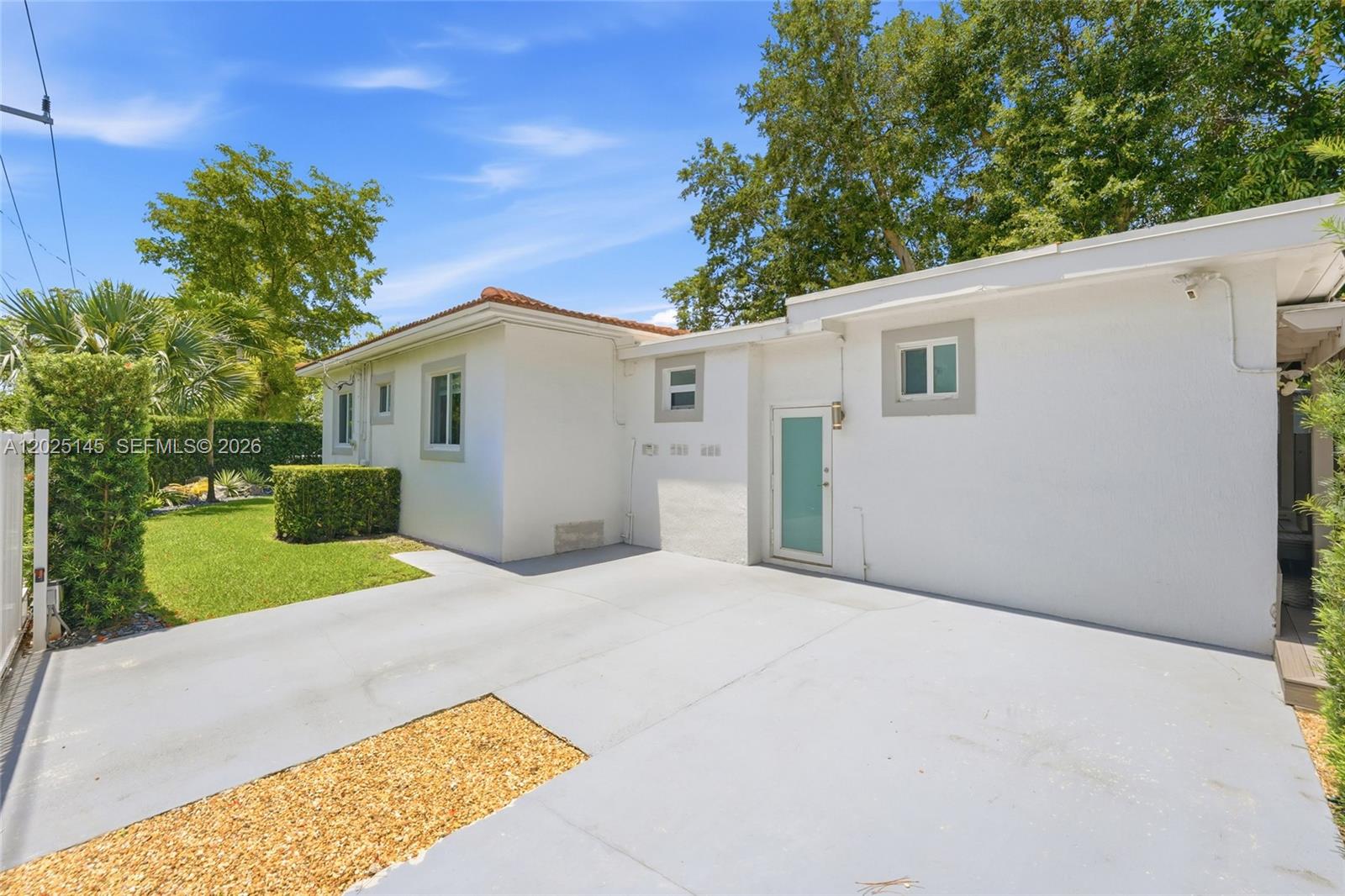 3101 SW 25th Ter Miami, FL 33133