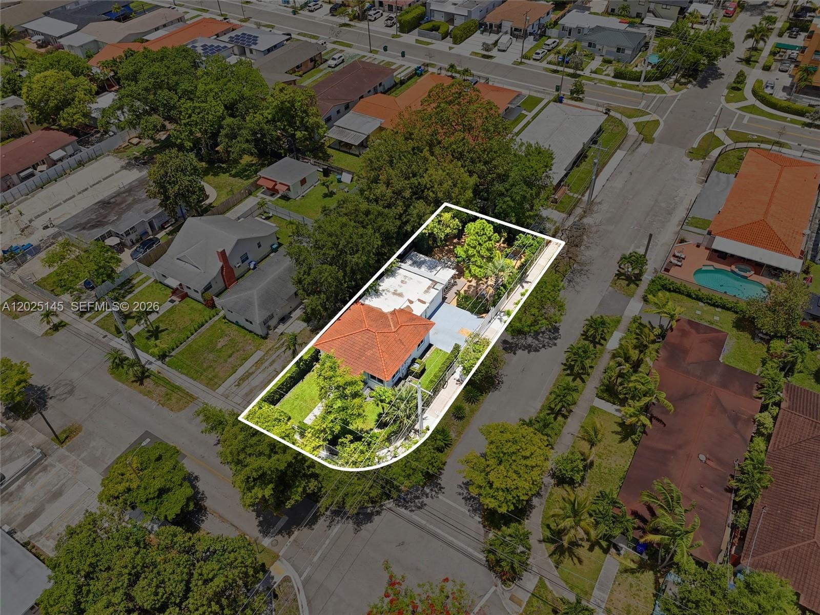 3101 SW 25th Ter Miami, FL 33133
