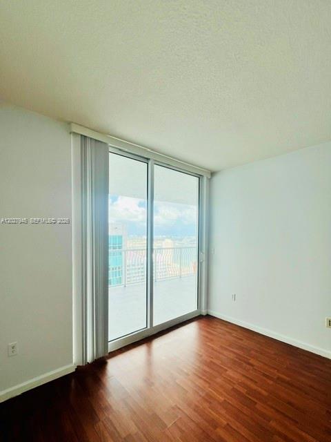 image The Club at Brickell Bay14