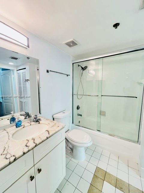 image The Club at Brickell Bay20