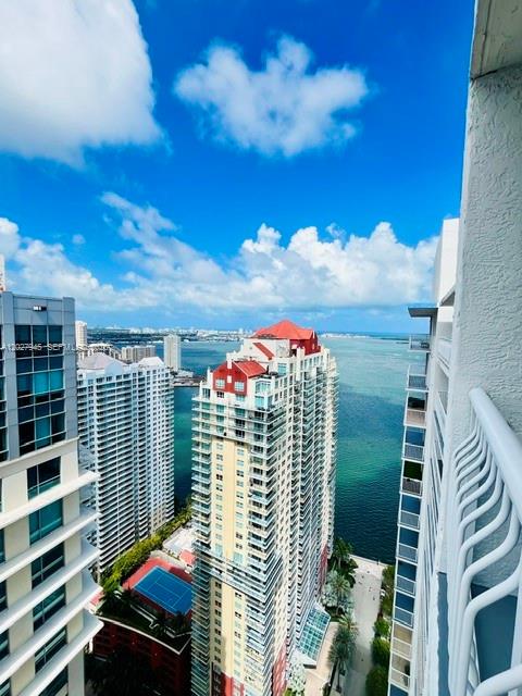 image The Club at Brickell Bay24