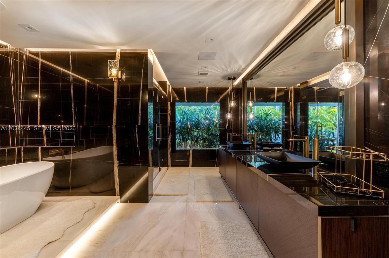 8251 Old Cutler Rd Coral Gables, FL 33143