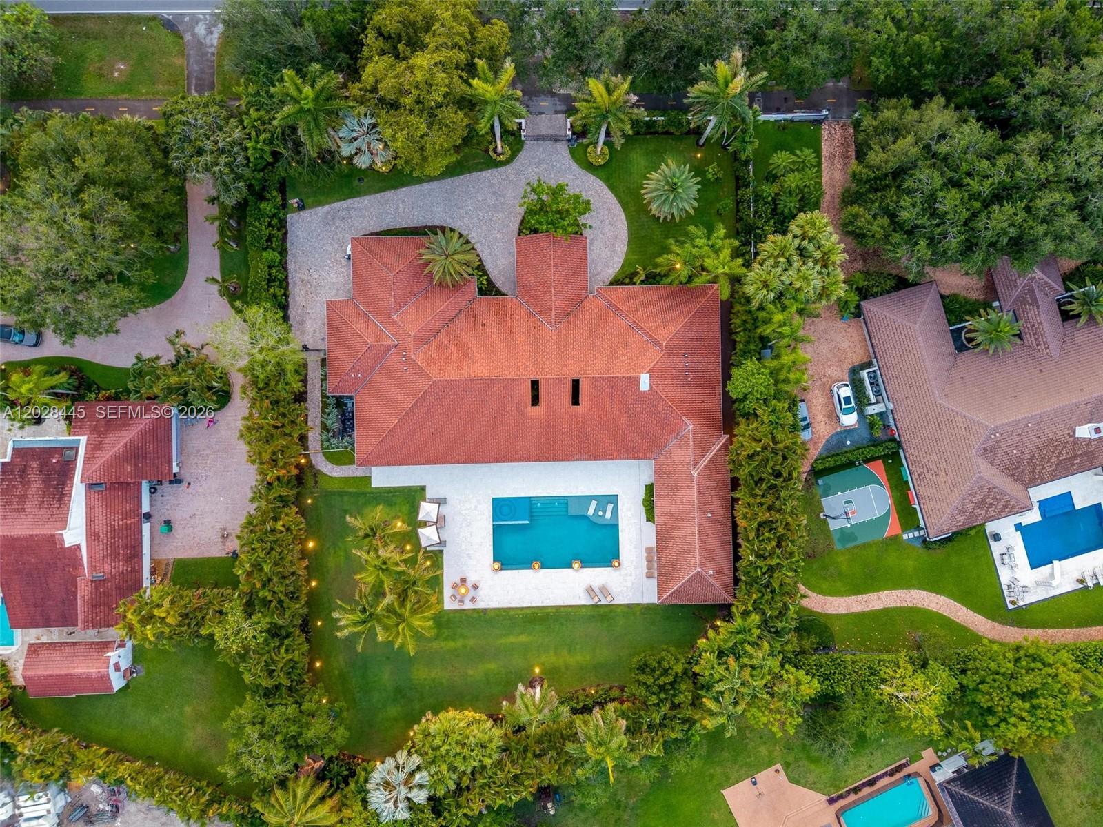 8251 Old Cutler Rd Coral Gables, FL 33143