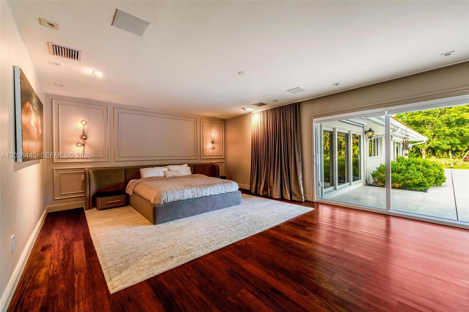8251 Old Cutler Rd Coral Gables, FL 33143