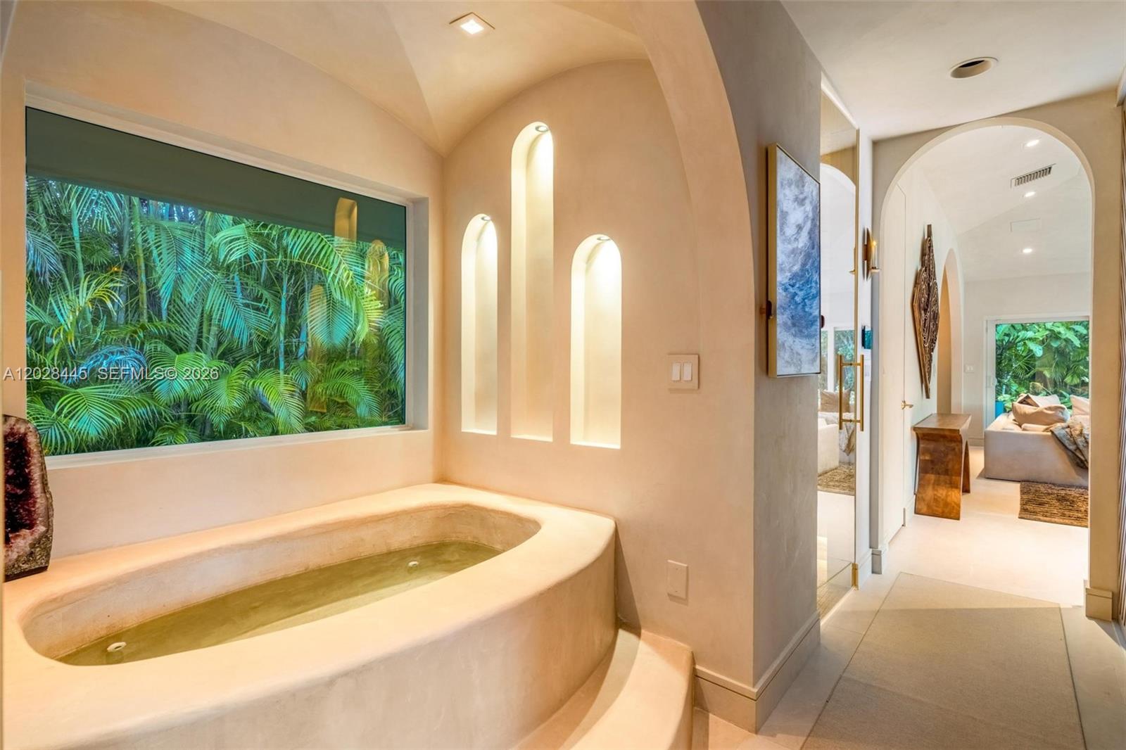 8251 Old Cutler Rd Coral Gables, FL 33143