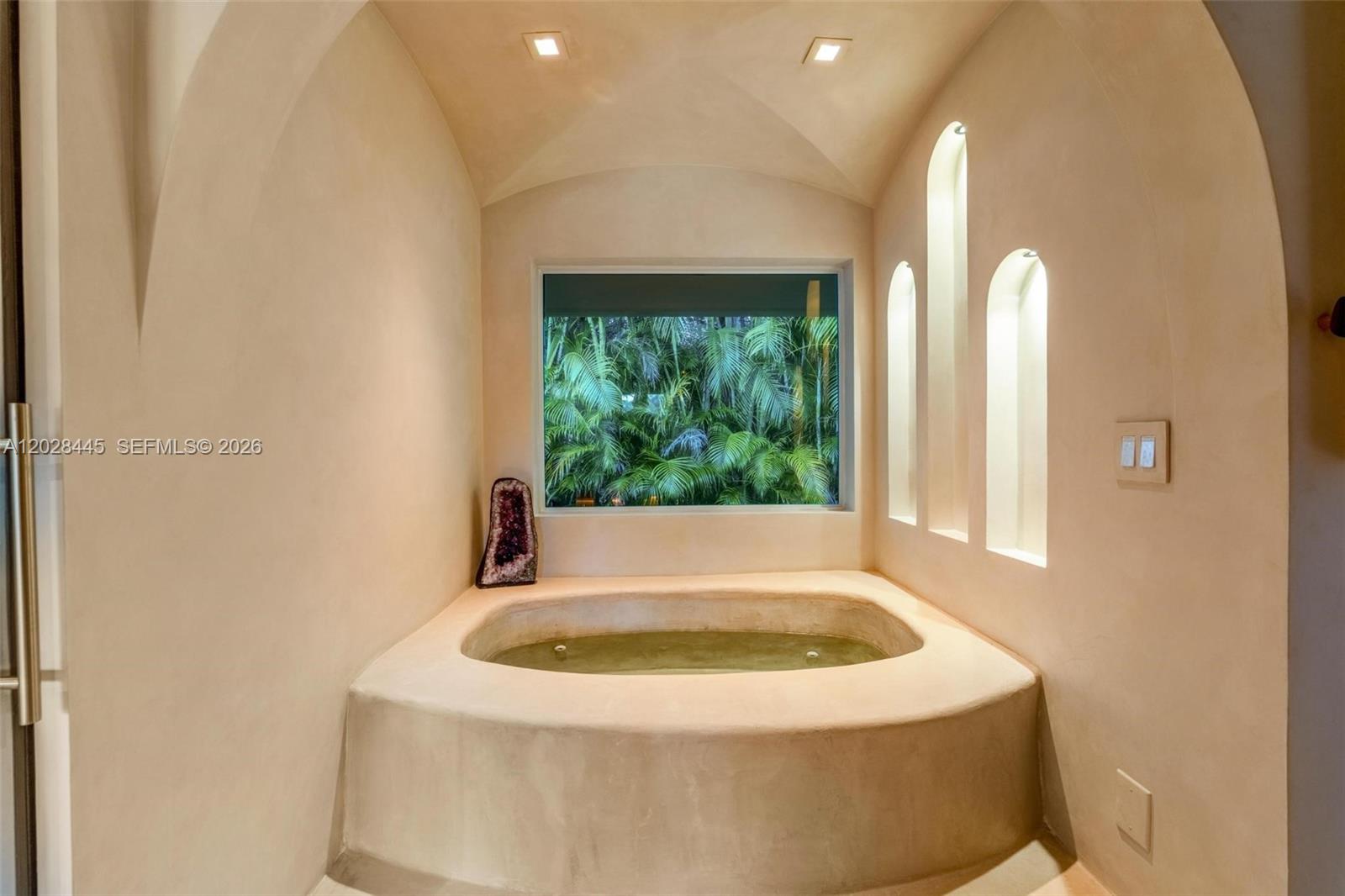 8251 Old Cutler Rd Coral Gables, FL 33143