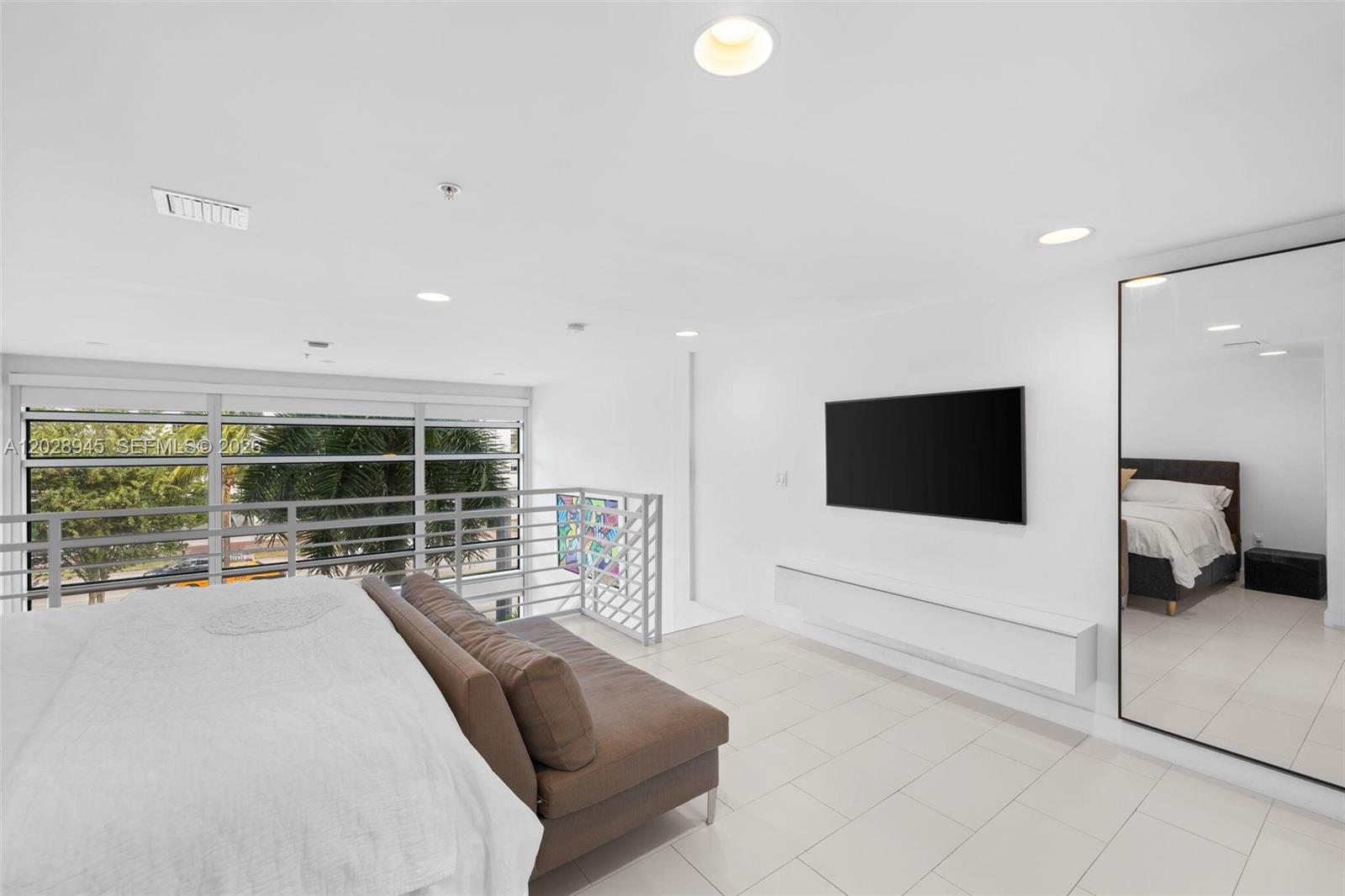 421 Meridian Ave #6 Miami Beach, FL 33139