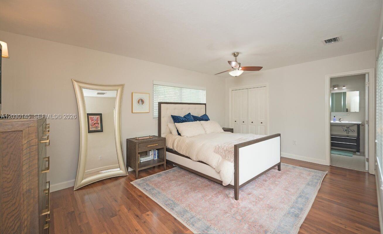 423 Alhambra Cir Coral Gables, FL 33134