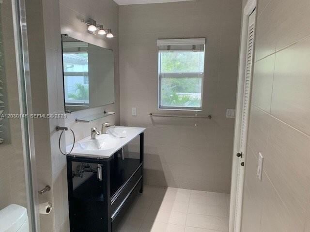 423 Alhambra Cir Coral Gables, FL 33134