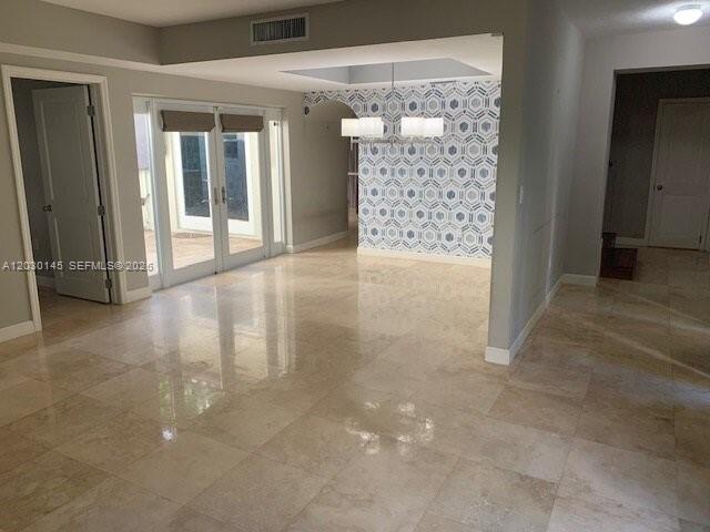 423 Alhambra Cir Coral Gables, FL 33134