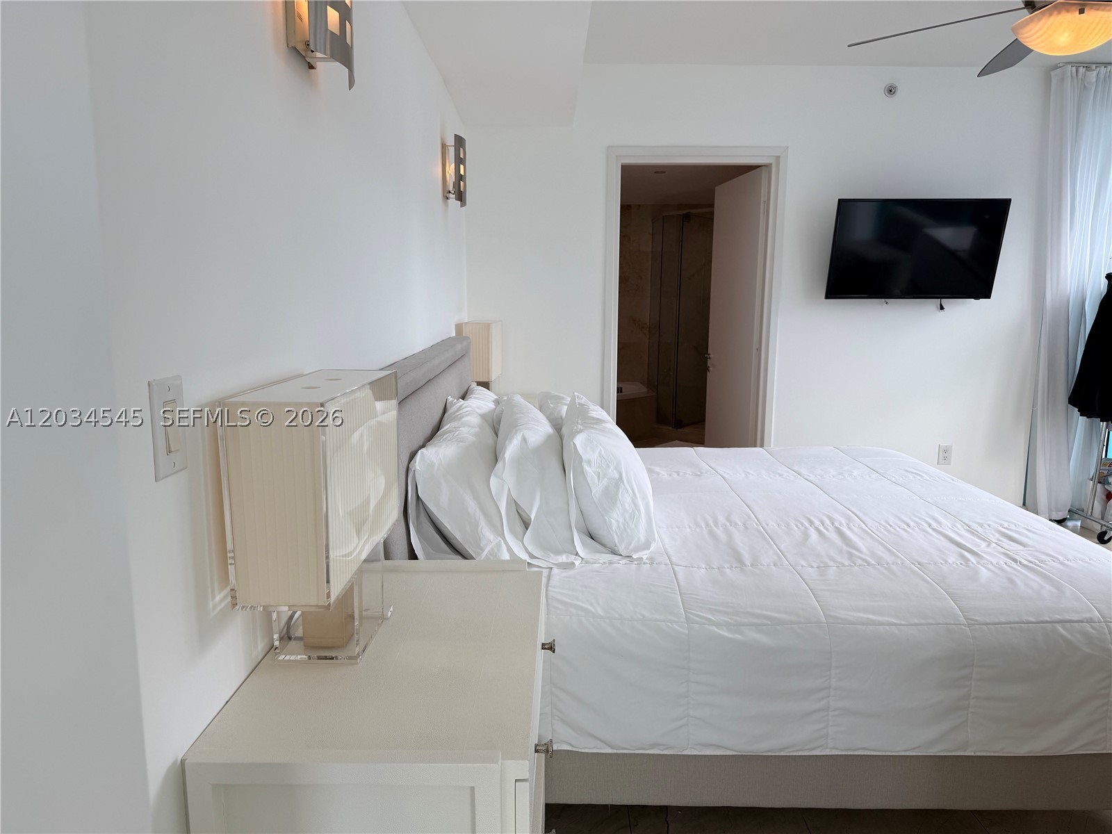 6000 Indian Crk Dr #10A Miami Beach, FL 33140