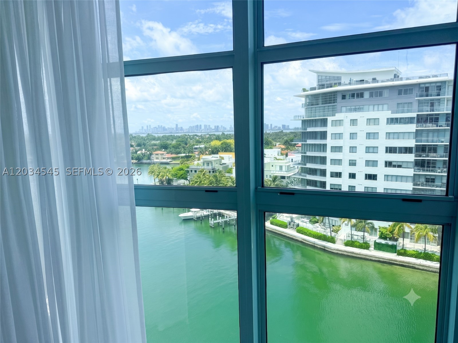 6000 Indian Crk Dr #10A Miami Beach, FL 33140