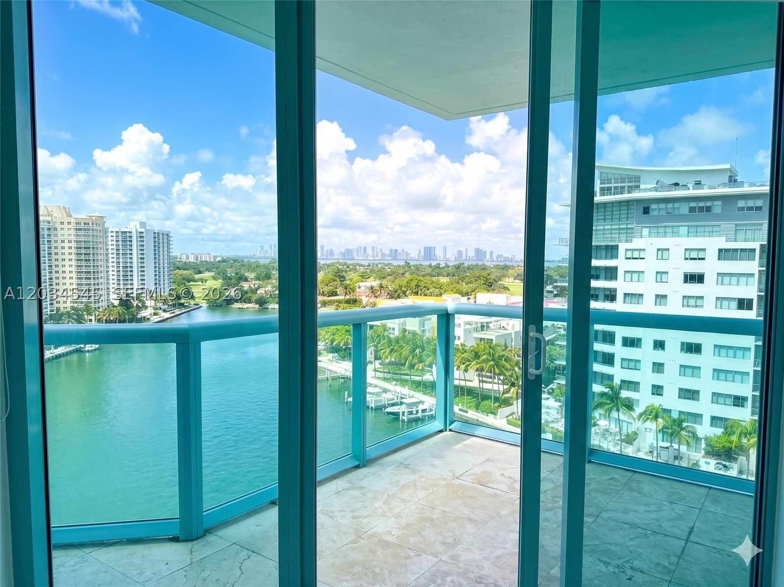6000 Indian Crk Dr #10A Miami Beach, FL 33140