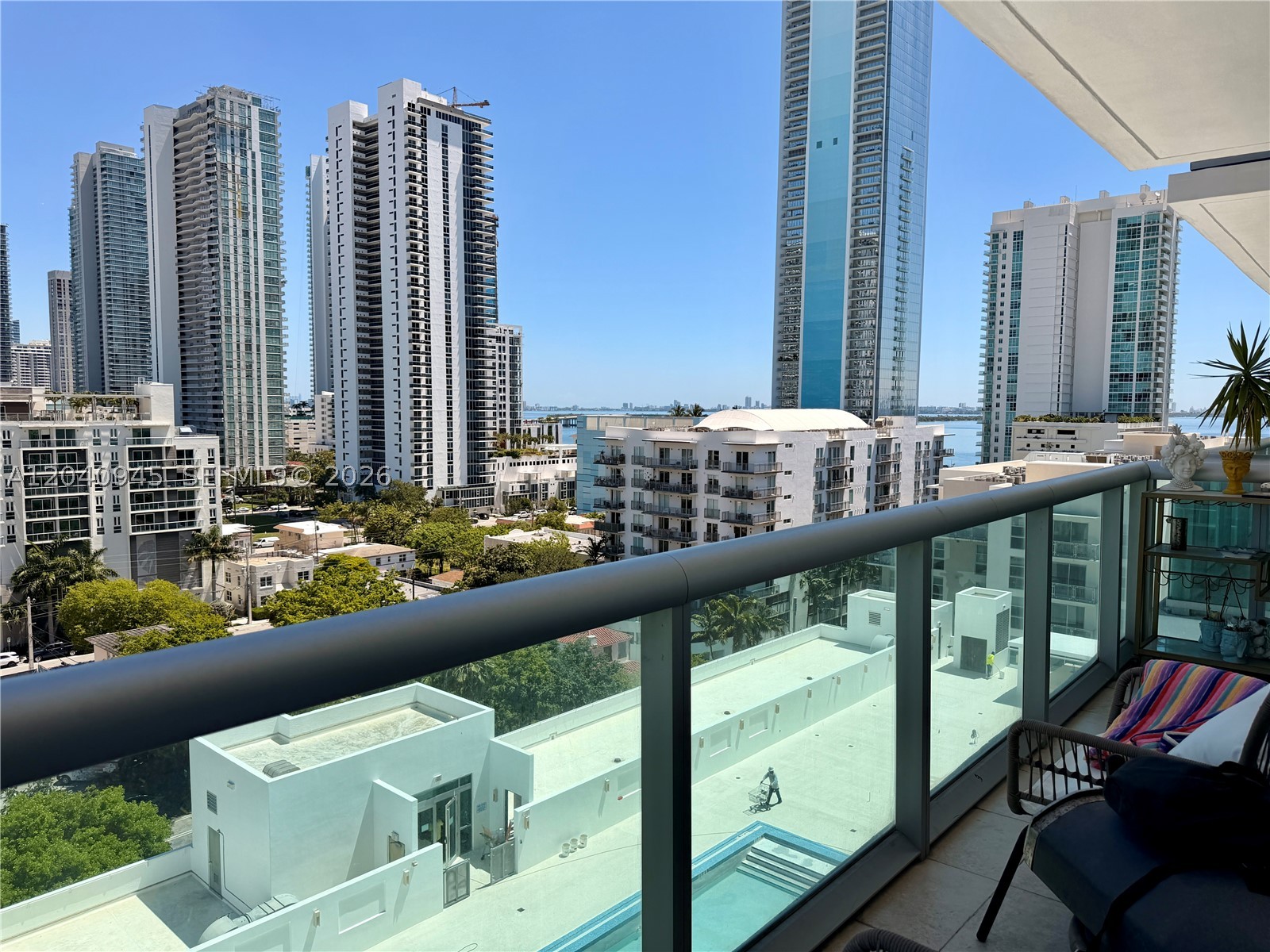 image Gallery Art Condos1