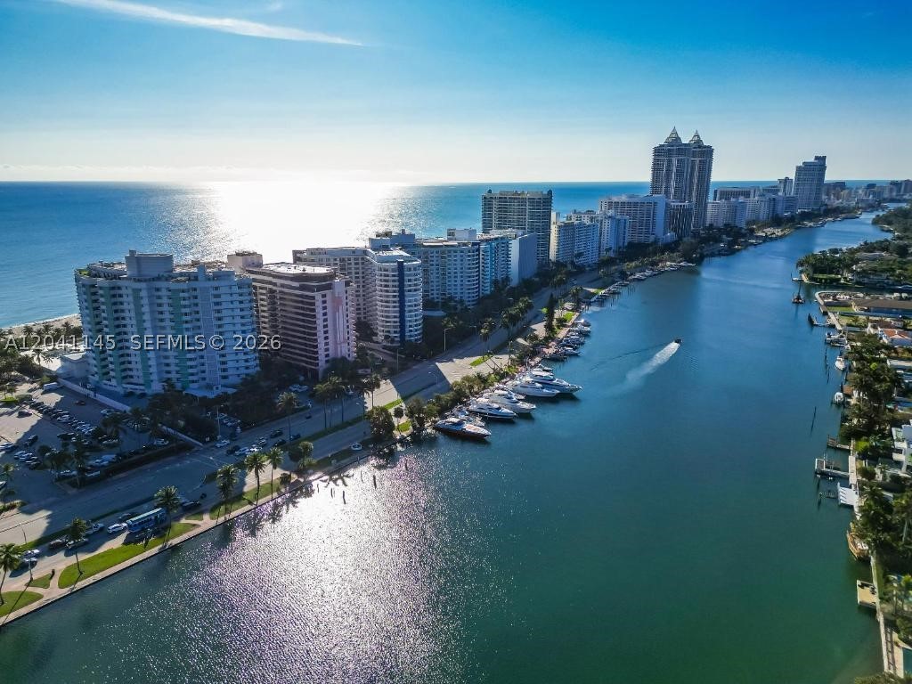 5225 Collins Ave #914 Miami Beach, FL 33140