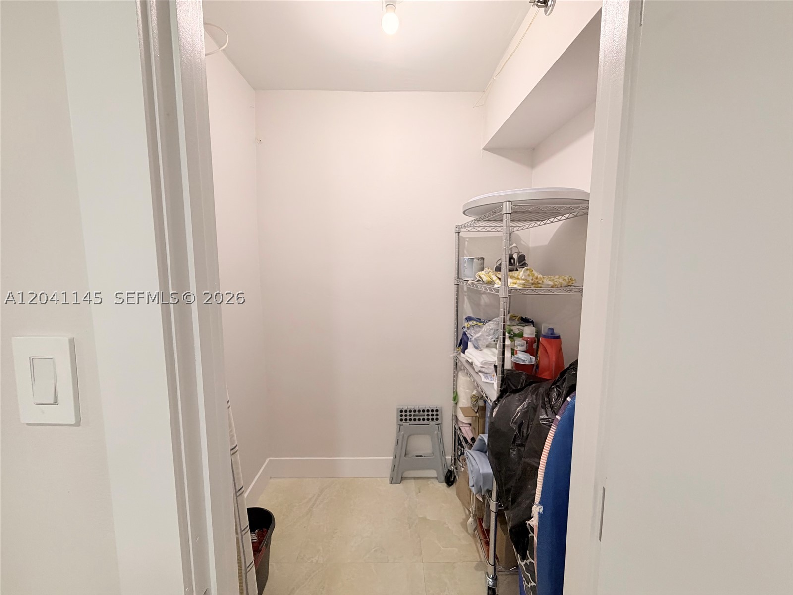5225 Collins Ave #914 Miami Beach, FL 33140