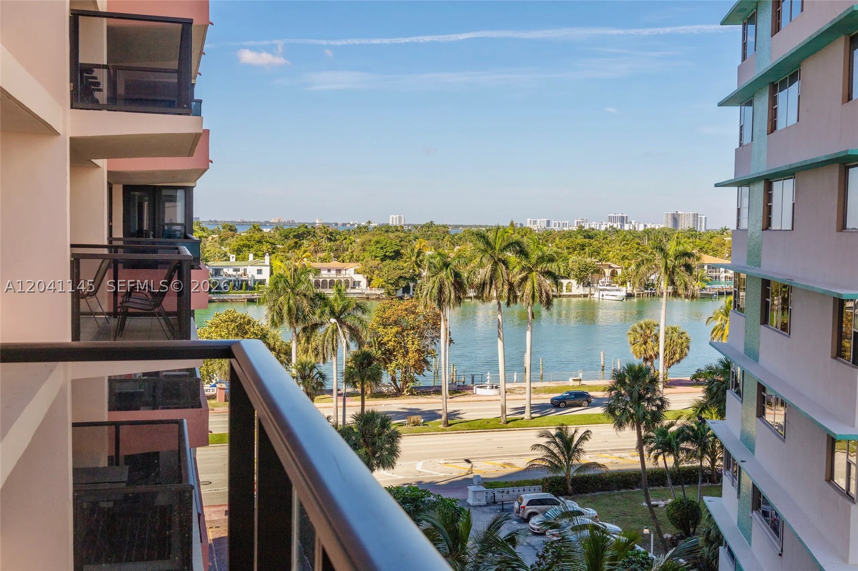 5225 Collins Ave #914 Miami Beach, FL 33140