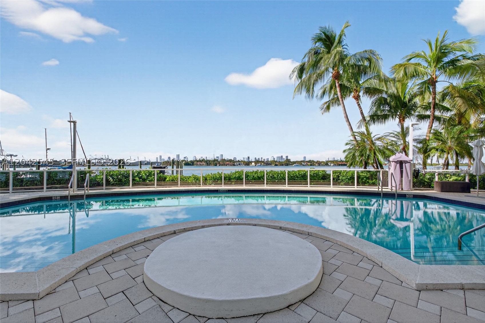 Undisclosed Address Miami Beach, FL 33139