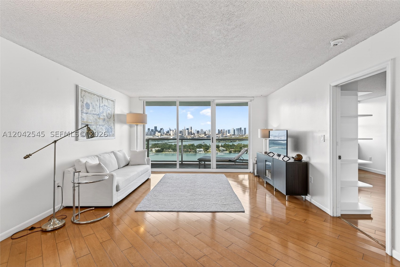 Undisclosed Address Miami Beach, FL 33139
