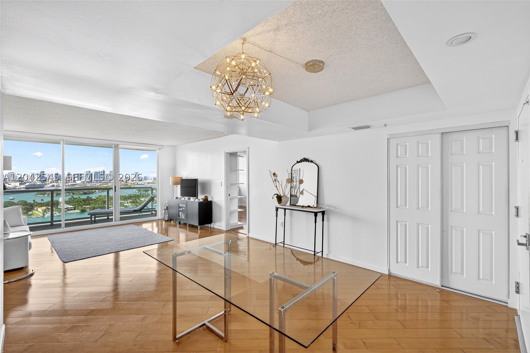 Undisclosed Address Miami Beach, FL 33139