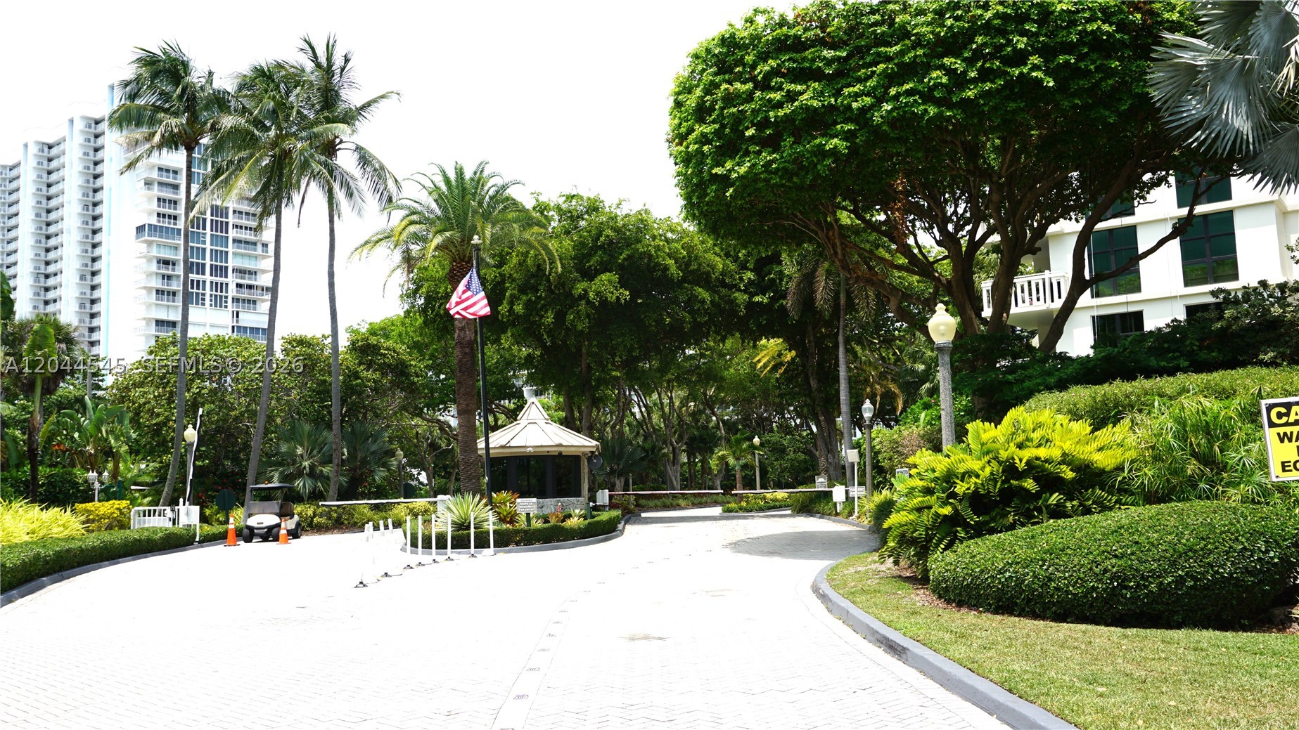 image Towers of Key Biscayne2