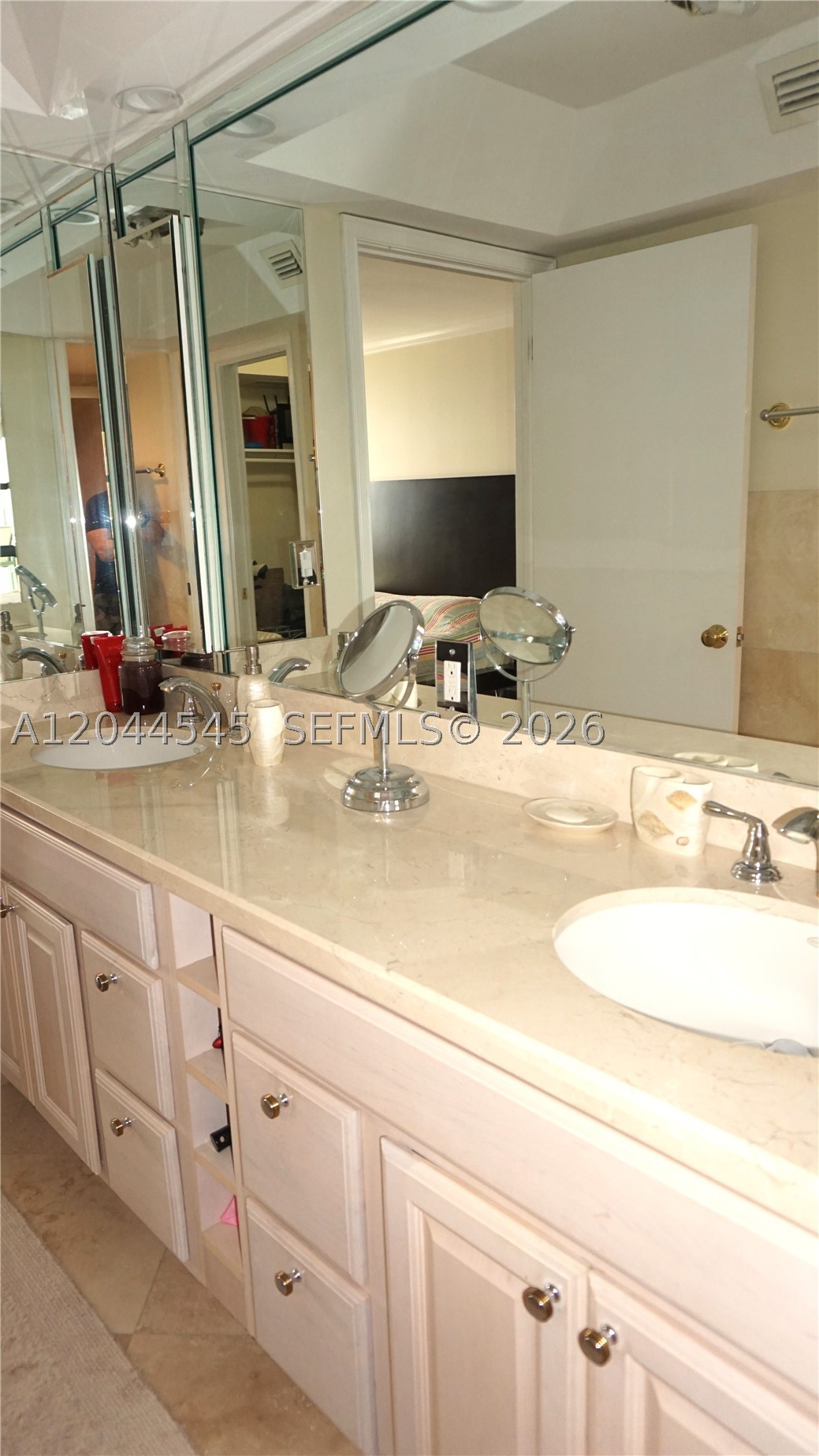 image Towers of Key Biscayne32