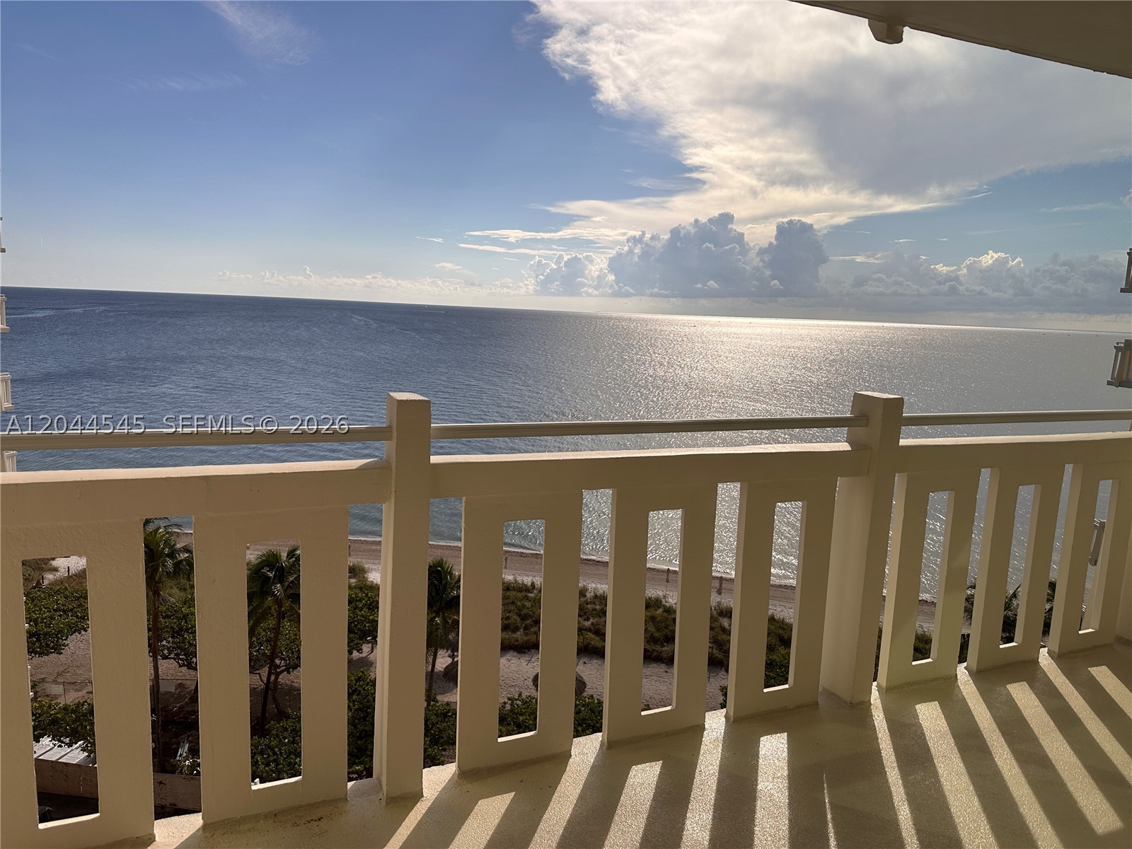 image Towers of Key Biscayne43