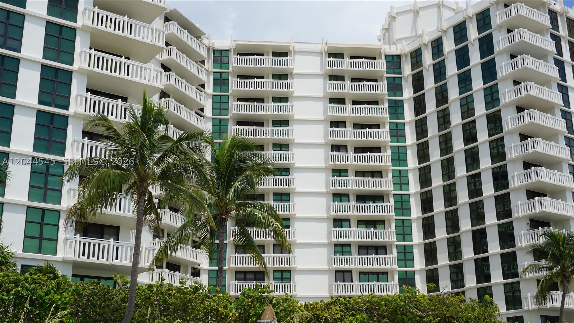 image Towers of Key Biscayne8