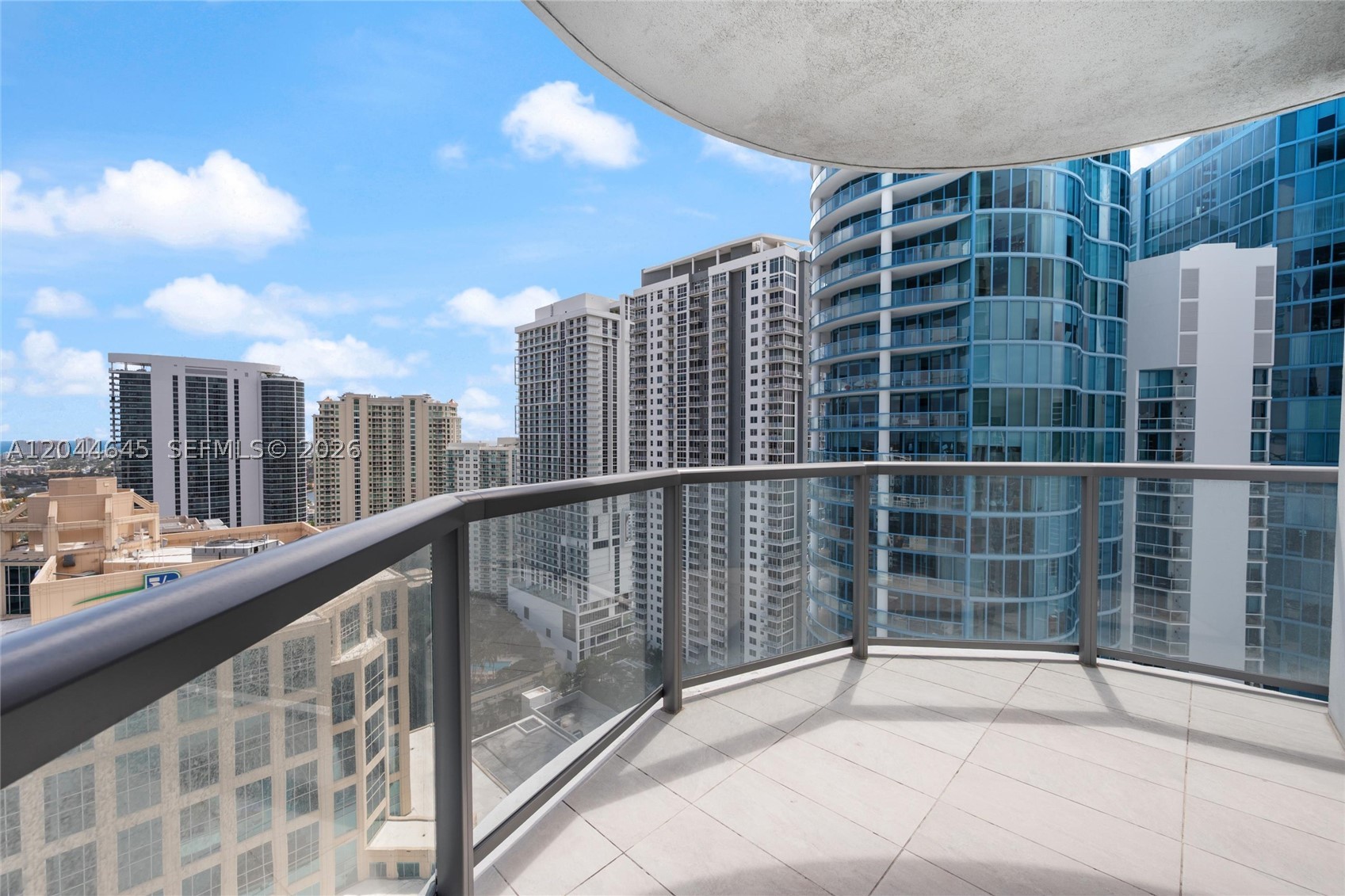 100 E Las Olas Blvd #3201 Fort Lauderdale, FL 33301