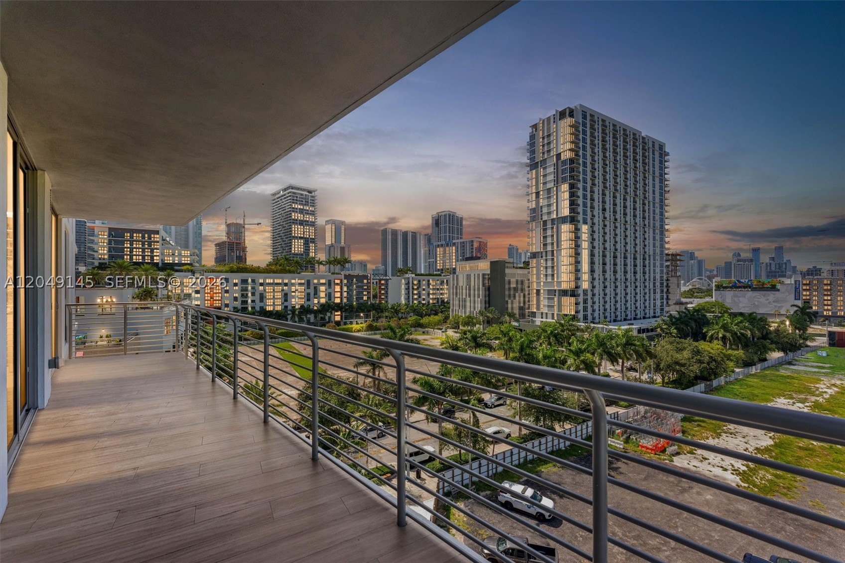 90 NE 32nd #727 Miami, FL 33127