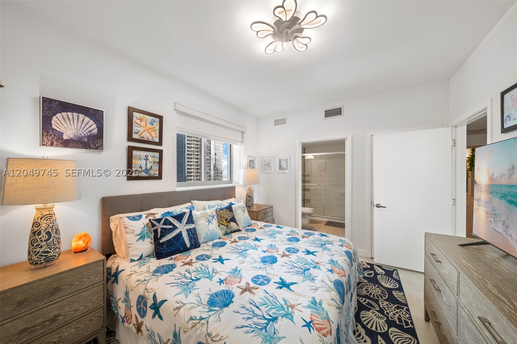 image Marina Blue15