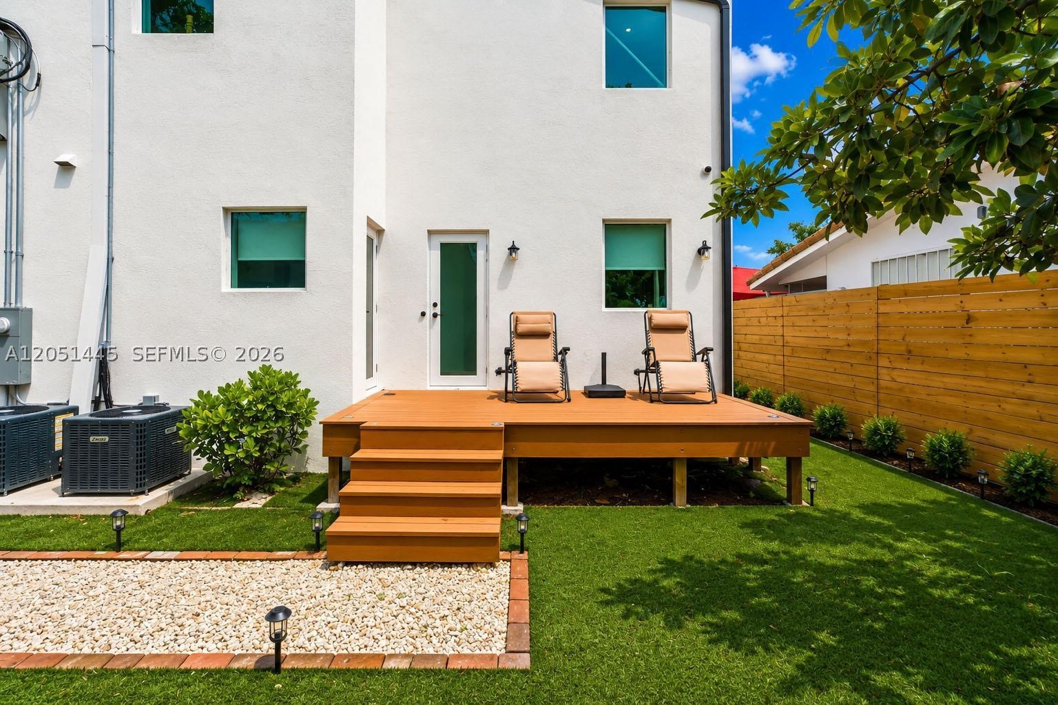 1636 SW 9th St Miami, FL 33135