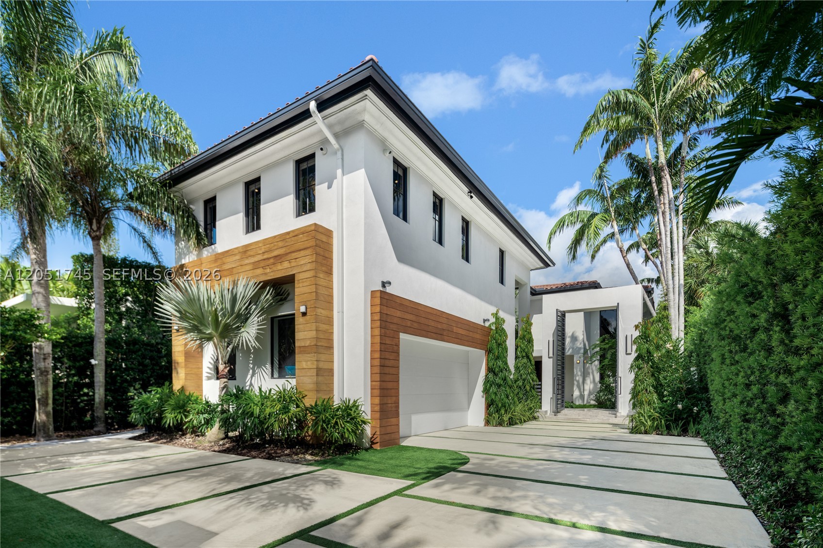 4442 Prairie Ave