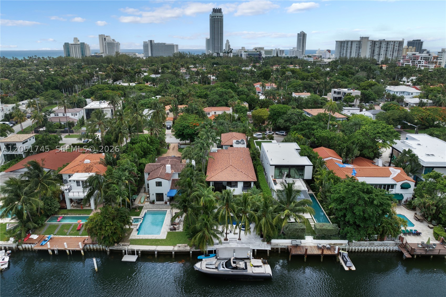 4442 Prairie Ave Miami Beach, FL 33140