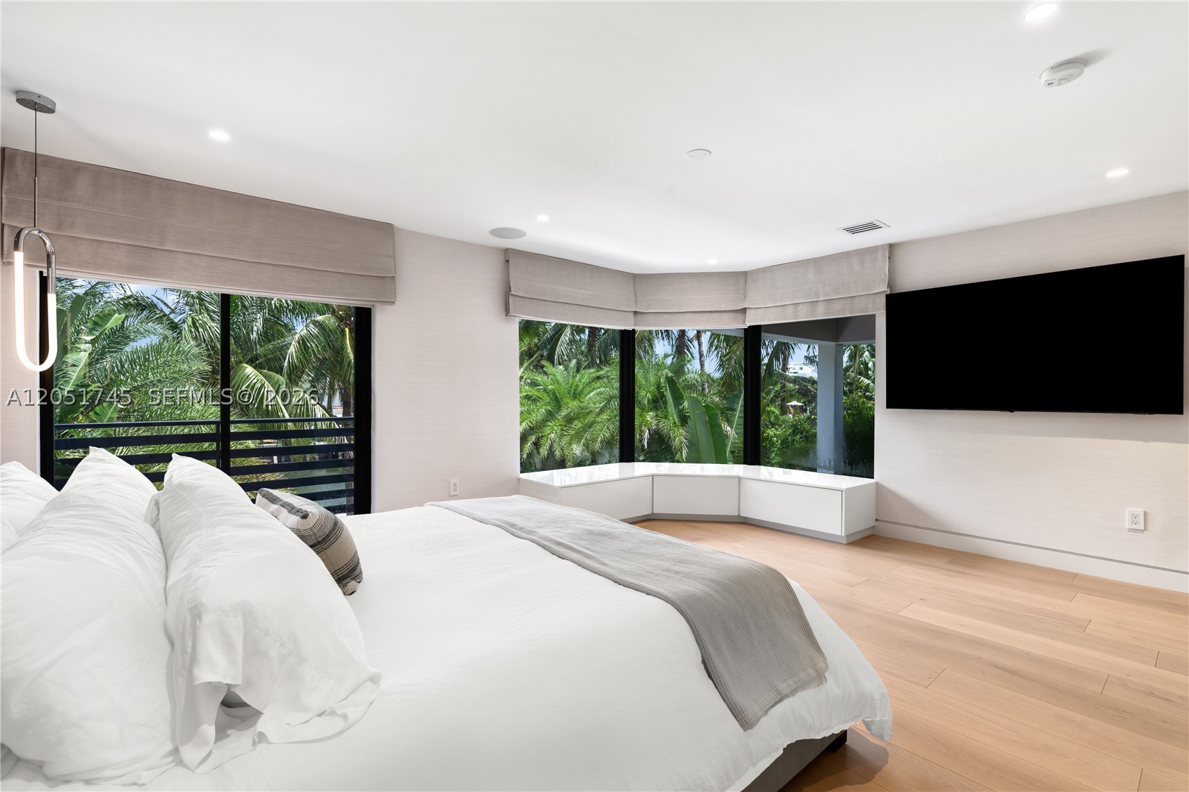 4442 Prairie Ave Miami Beach, FL 33140