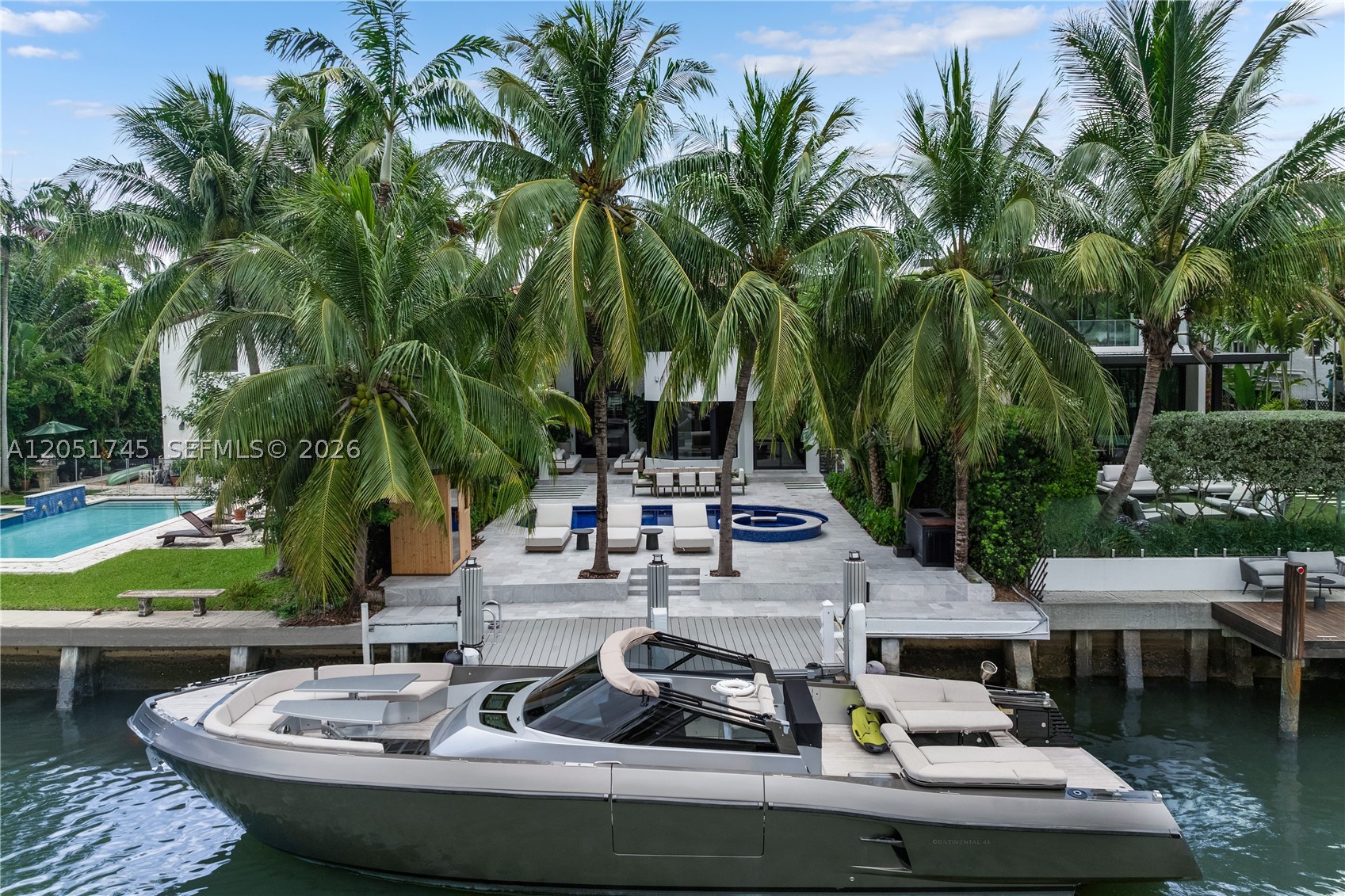 4442 Prairie Ave Miami Beach, FL 33140