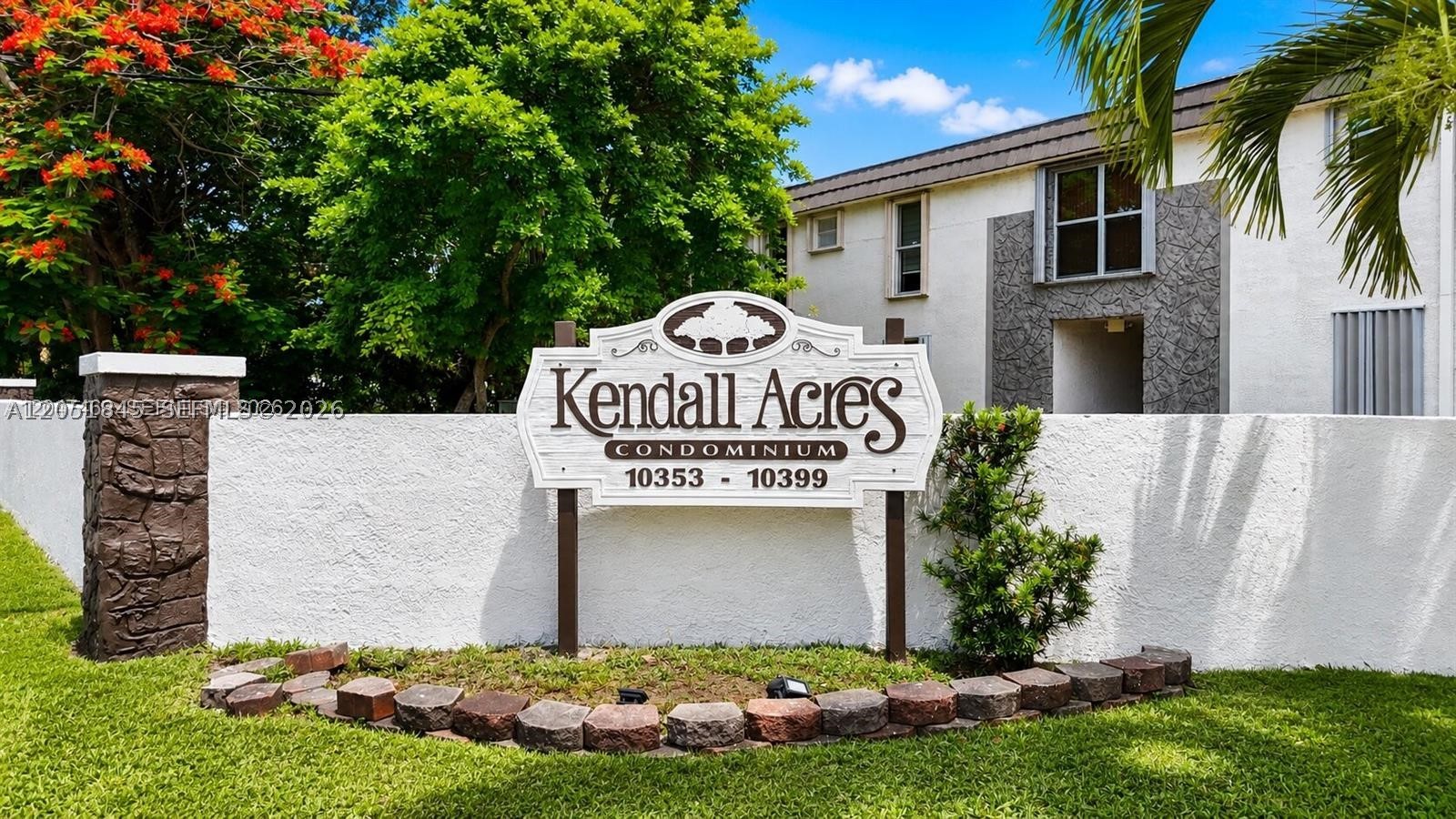 10375 N Kendall Dr #J7