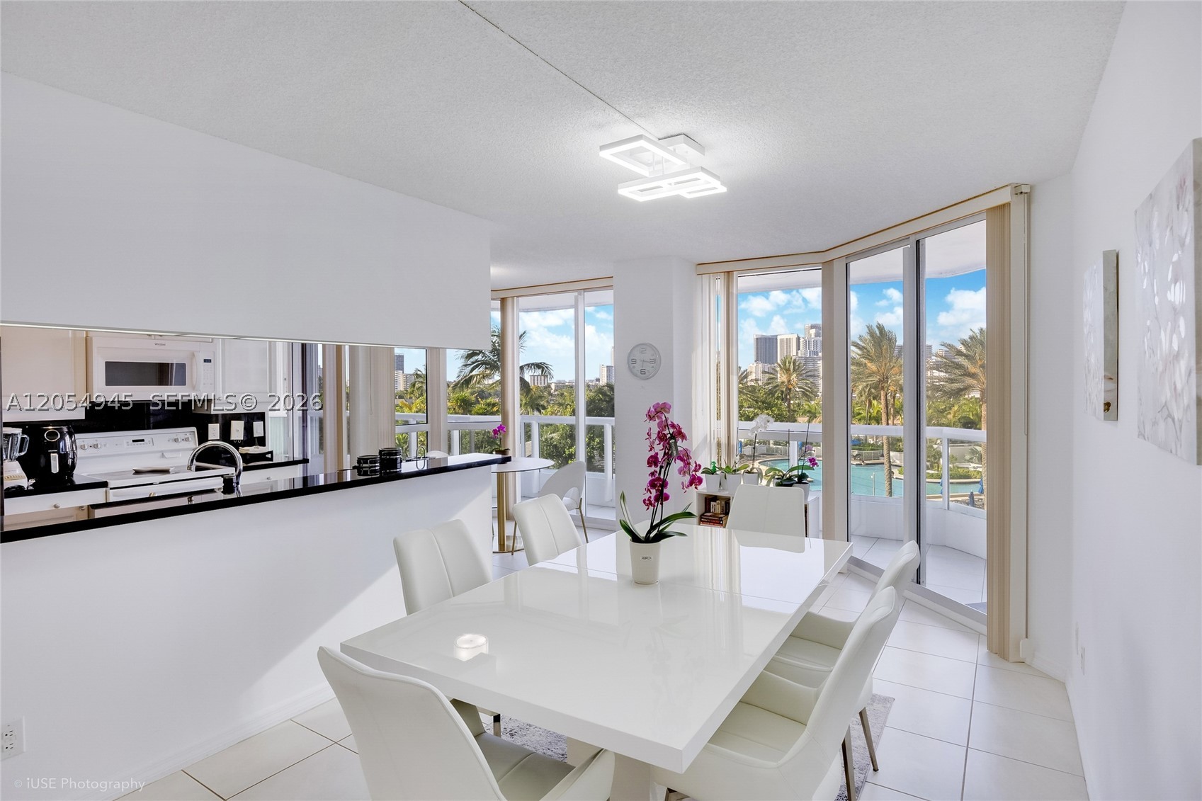 21205 Yacht Clb Dr #701 Aventura, FL 33180
