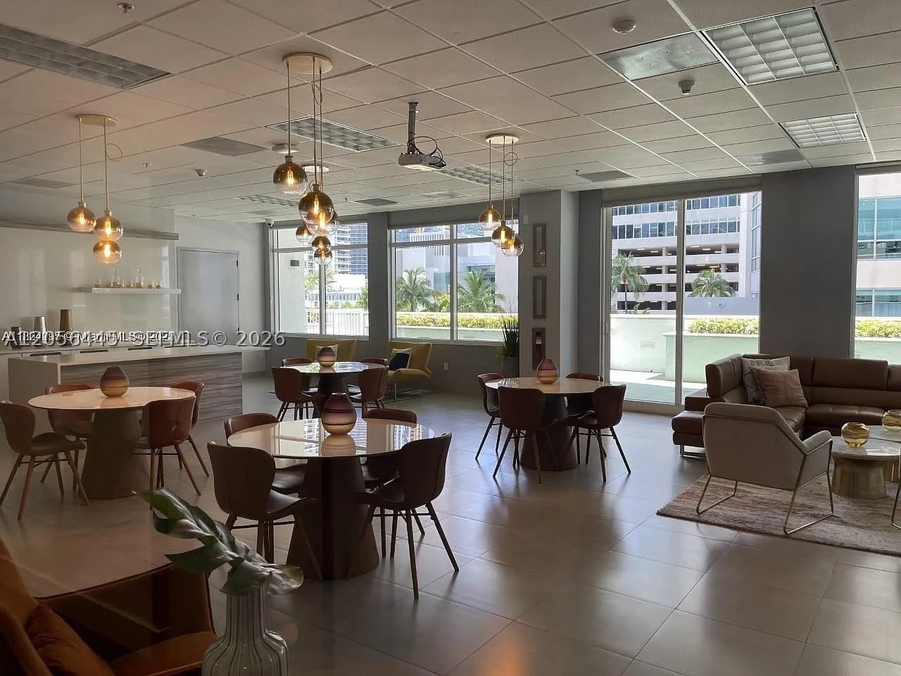 image The Club at Brickell Bay19