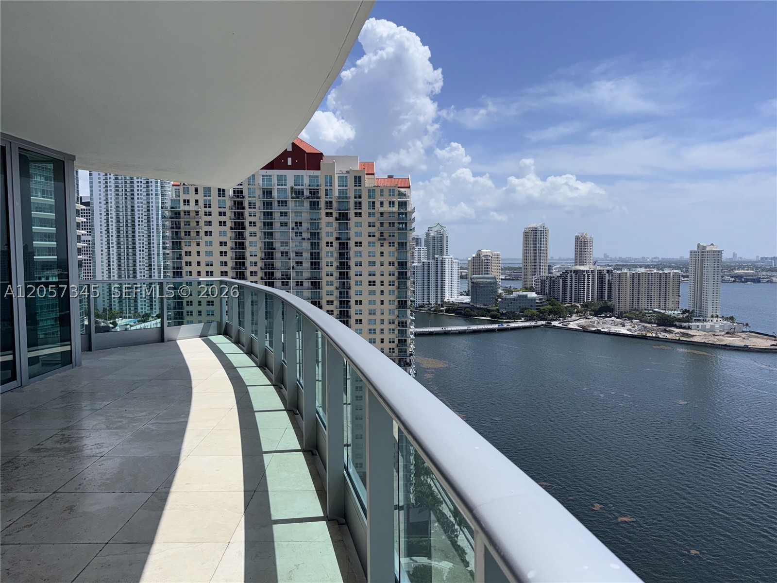 image Jade at Brickell Bay3
