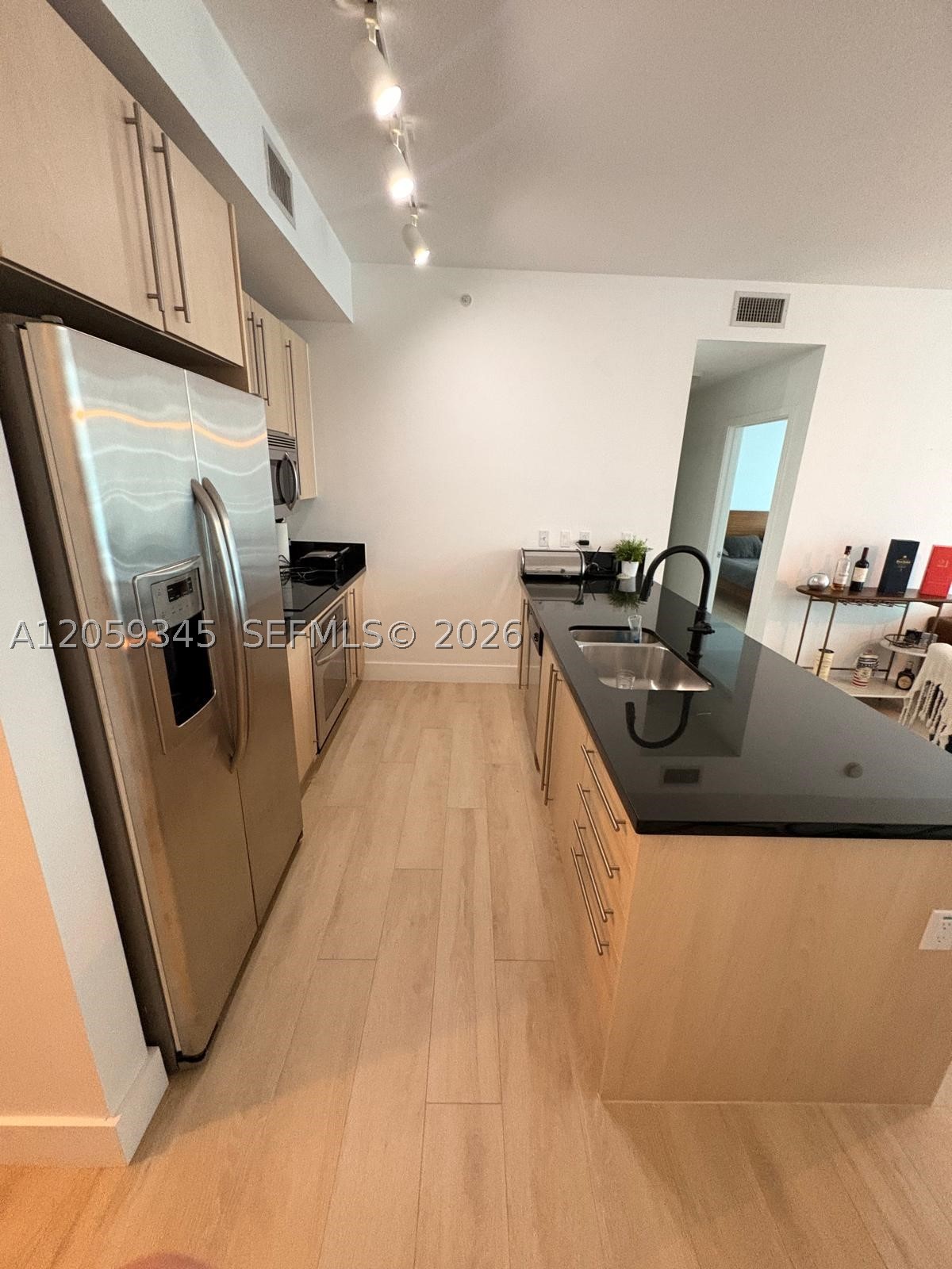 image Axis on Brickell North2