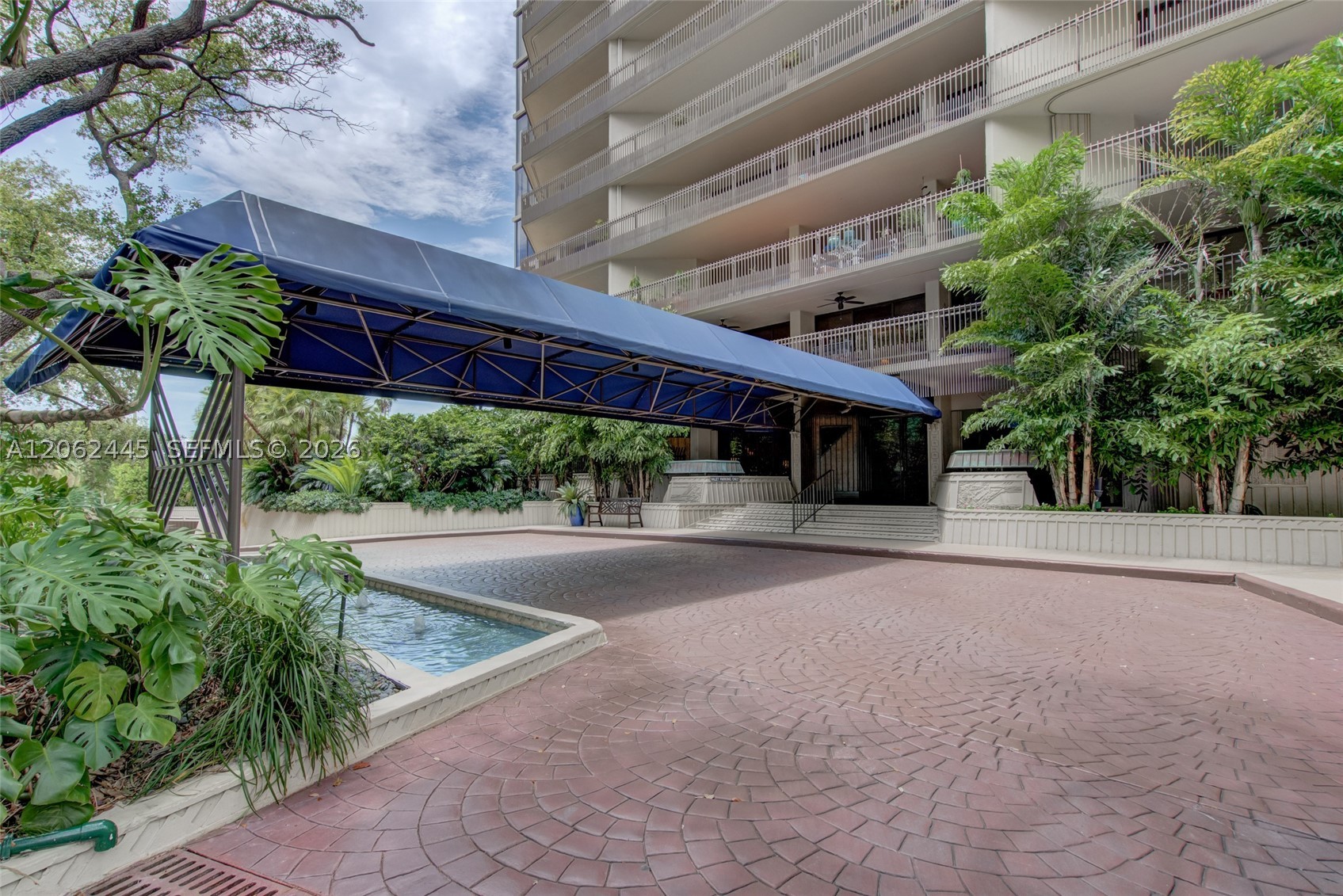 image Yacht Harbour22